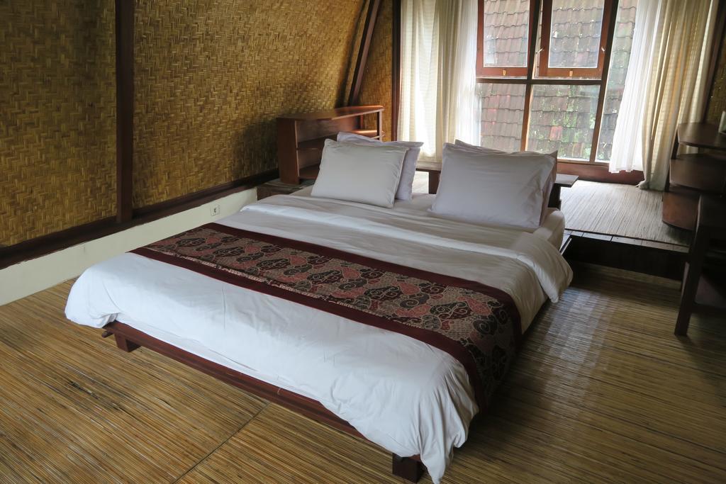 Jineng Taman liburan Ubud (Bali)